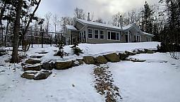 699 000$ - Bungalow À Vendre À St-Alphonse-Rodriguez