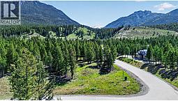 4915 Saddlewood Lane Radium Hot Springs, British Columbia