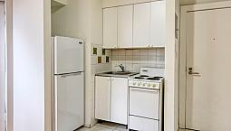 1 Bed Apartment Near Udem On Van Horne & Cdn - Id 4616
