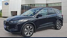 2024 Ford Escape Platinum | Awd | Heated Seats/Wheel |