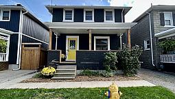 **Detached Home** Renovated 3 Bedroom!!