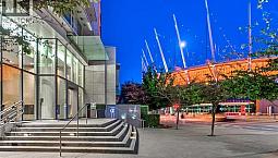1606 161 W Georgia Street Vancouver, British Columbia