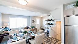 Element Townhomes On Eaglewood - 4 Bedroom Townhome Townhome For