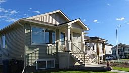 Legal 2 Bedroom Basement Suite (Utilities Included)!