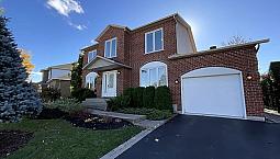 934 000$ - Maison 2 Étages À Vendre À Boucherville