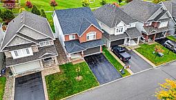 816 Azure Street Ottawa, Ontario