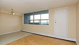 222 Nonquon Road - 2 Bedrooms Apartment For Rent