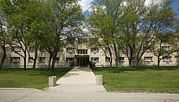 Westport Plaza: A Quiet Hidden Gem In St. James Off Portage Ave!