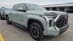 2023 Toyota Tundra 4X4 Crewmax Sr5 L Factory Warranty