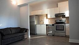 77 Blackburn - 3 Bedroom Apartments - Steps To Uottawa