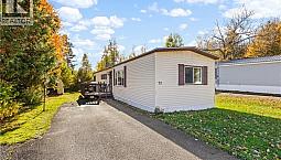 21 Hill Street Lincoln, New Brunswick