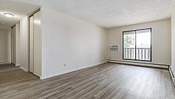 Modern Apartments With Air Conditioning - Clover Meadows - Apart