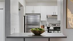 Colony Square - 2 Bedroom 1 Bath Apartment For Rent