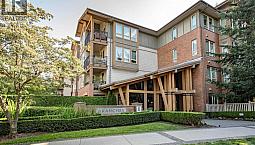 104 1111 E 27Th Street North Vancouver, British Columbia