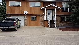 Basement Suite- With Garage!