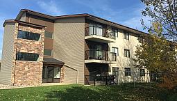 2 Weeks Free! Well Maintained Building! 2 Bed, 3Rd Floor Suite!