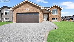 Belle River 2 Bedroom 1 Bathroom W/ Parking