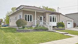 395 000$ - Maison À Un Étage Et Demi À St-Étienne-De-Beauharnois