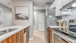 Windsor Arms - 2 Bedroom, 1.5 Bathroom, Den Apartment For Rent