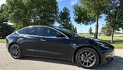 2018 Tesla Model 3 Long Range Awd *Panoramic - Local Trade*