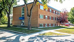 690 Fleet Ave- 1 Bedroom