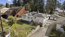 14862 Thrift Avenue White Rock, British Columbia