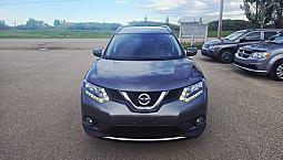 Nissan Rogue *only 67,505km*sv*awd*mint In & Out*winter Approved