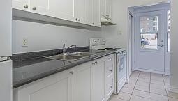 3 Bedroom Available In Barrie  | Call Now!