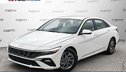 2025 Hyundai Elantra Preferred | Hands-free Smart Trunk