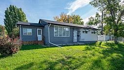 26 Penfold Crescent Winnipeg, Manitoba