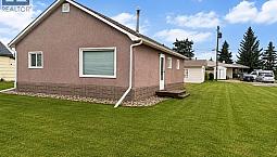 5007 51 Street Hardisty, Alberta