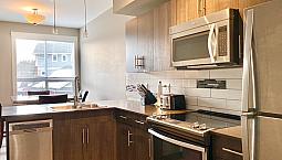 2-bedroom 2-bathroom L 305-110 Baxter Avenue L Townhouse