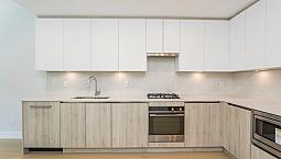 211-423 6Th St