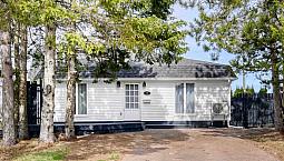 Cozy 2-bedroom Home In Moncton