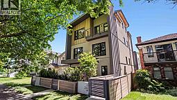 2 364 E 23Rd Avenue Vancouver, British Columbia