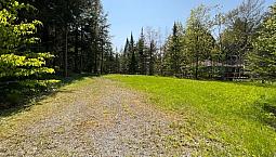 65 000$ - Terrain Résidentiel À Vendre À Magog