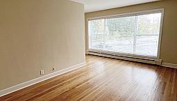 Oct 1St! $1249-Large Character 1Bdrm!