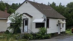 Welcome To 1092 Wellington Street West