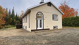 $440,000 - Bungalow For Sale In Ste-Adele