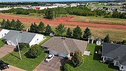 Beautiful Semi-Detached Home
