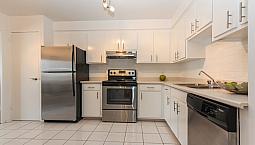 Great Location! Spacious Suites!