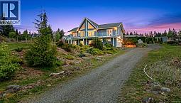 6481 Eagles Dr Courtenay, British Columbia