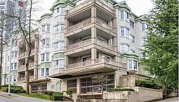 305 15268 105 Avenue Surrey, British Columbia