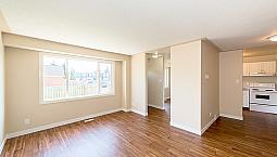 3 Bedroom Townhouse - 17738 - 81 Ave