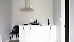Bachelor Apartment For Rent