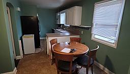 3 Bedroom Apartment In New Sudbury - $2800