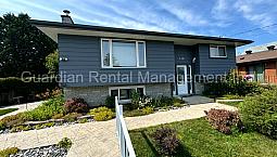 Spacious 4-Bed 2-Bath Fully Finished Bi-Level Home 112 Ruttan St