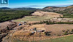 5760 Eagan Bonaparte Fsr Road 70 Mile House, British Columbia