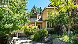 1062 River Rd Highlands, British Columbia