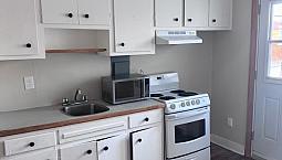 Papineau/Bellechasse 1 1/2 Chauffé, Eau Chaude, Non Fumeur 995$